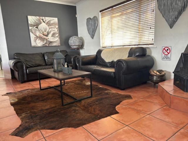 Karoo Heart Apartment Beaufort West Ngoại thất bức ảnh
