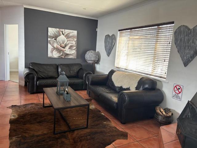 Karoo Heart Apartment Beaufort West Ngoại thất bức ảnh